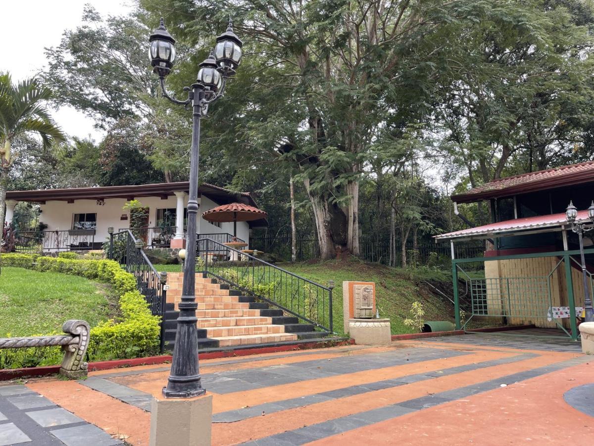 Hotel Martino Spa And Resort Alajuela Exterior photo